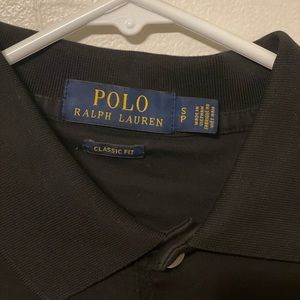 Black gently worn Ralph Lauren polo shirt size small men